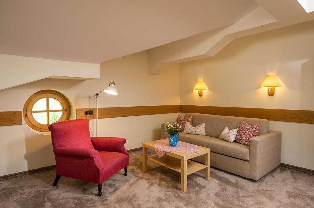 Pension Appartements Alpenblick Maria Alm am Steinernen Meer Bagian luar foto